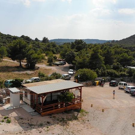 Mobile Home Tomic Tisno Exterior foto